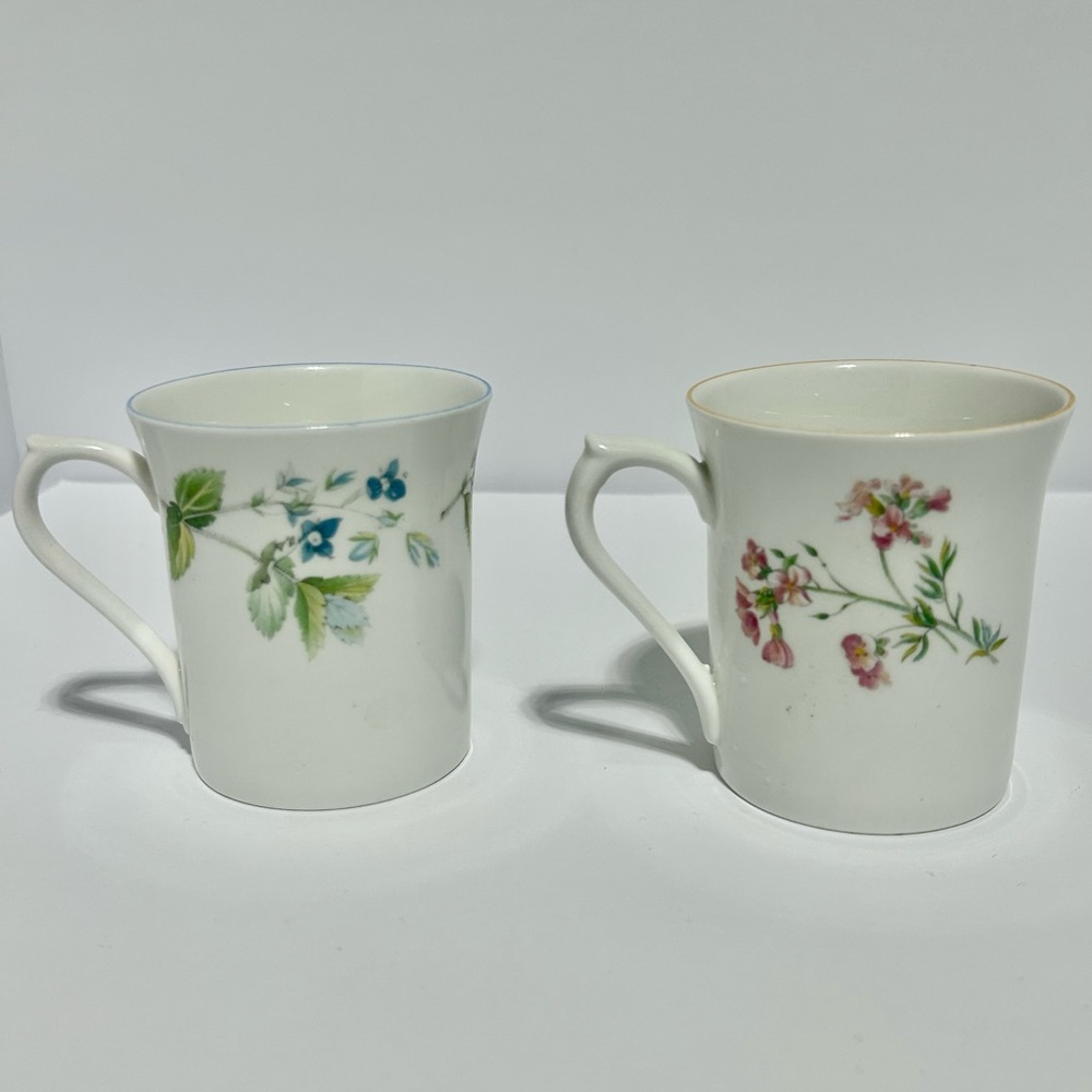 Heritage Botanical Mugs - Blue and Pink Floral